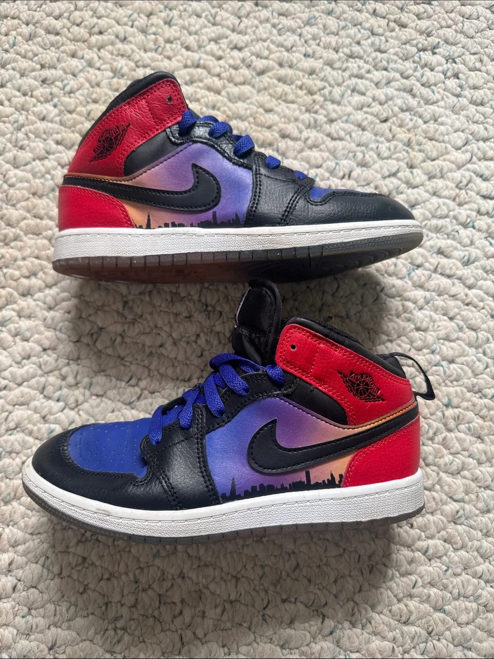 Nike Jordan 1 Mid SS Skyline Sneakers